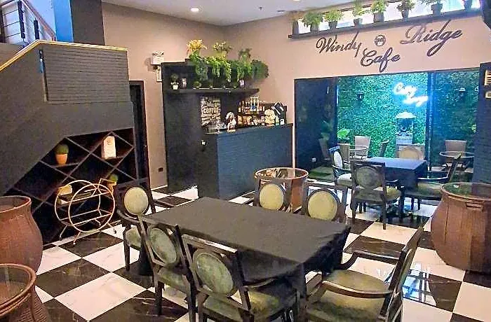 Windy Ridge Malate 3* マニラ市