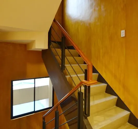 ホテル Windy Ridge Malate マニラ市